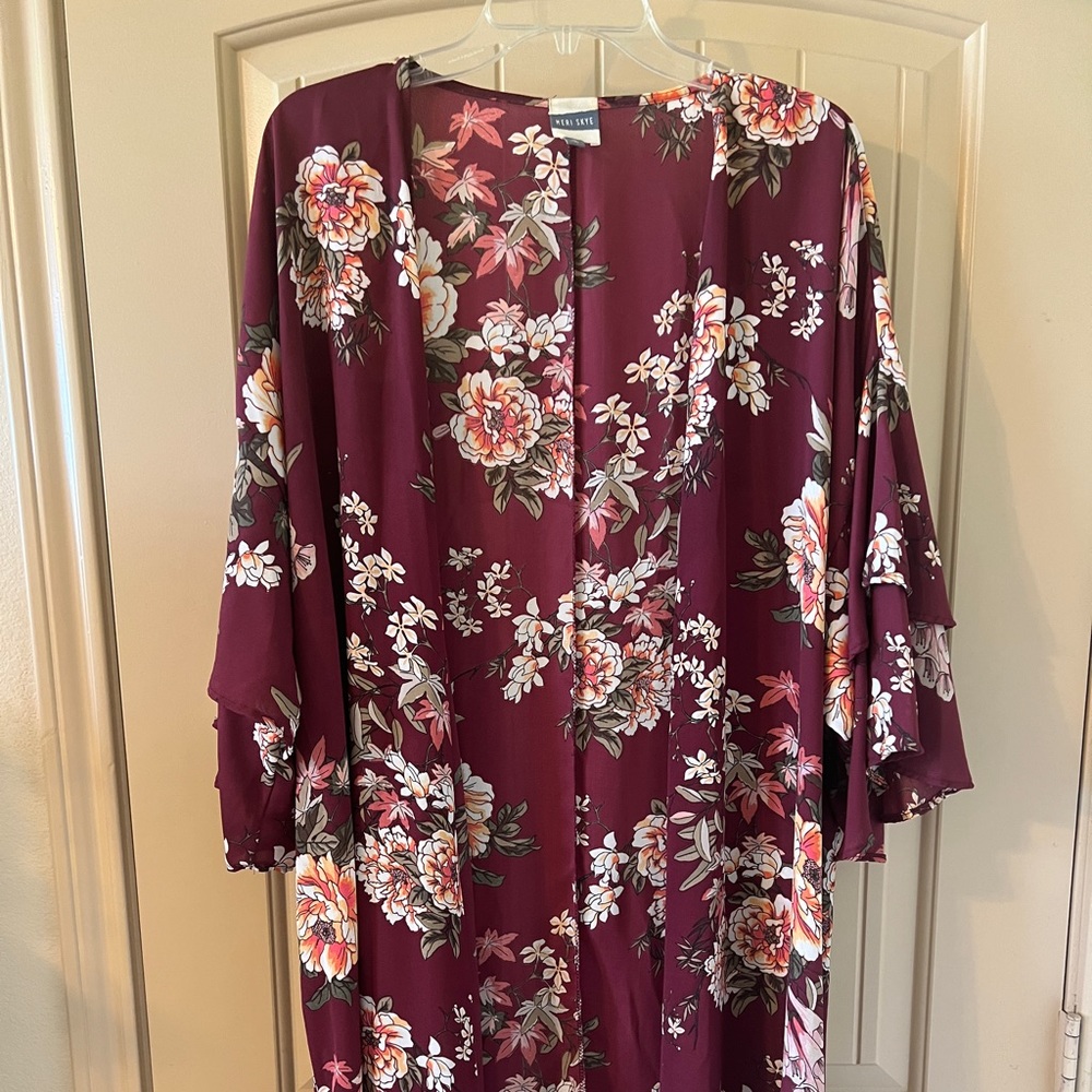 size 22/24 knee length kimono with double bell sleeves 3/4 length